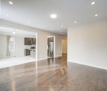 9 ROTONDO CRESCENT - Photo 2
