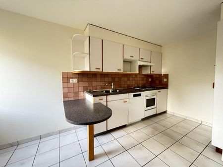 Appartement de 2.5 pièces au 3ème étage à Aigle - Photo 2