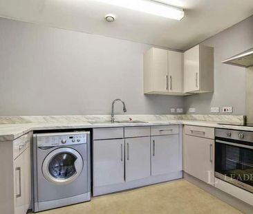 Kenyon Court, Kenyon Lane, Manchester, Greater Manchester, M40 - Photo 3