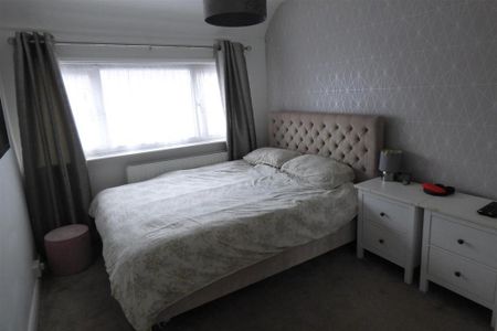 3 bedroom property to rent - Photo 5