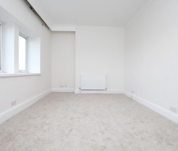 3 bedroom maisonette to rent - Photo 4