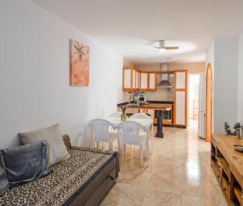 Rental in Loma 2: Duplex-style house, large terrace, sea views and ... - Photo 4