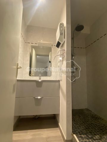 Appartement T2 dans résidence avec un stationnement et cave, - Photo 4