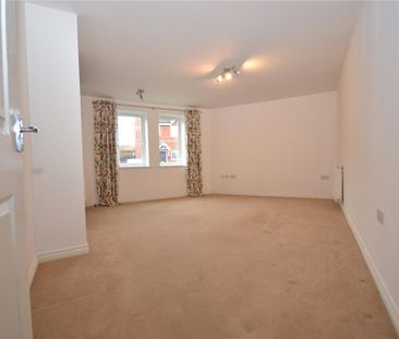 2 bedroom flat to rent - Photo 6