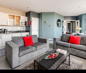 2 Bed Flat, Princes House, BN1 - Photo 4