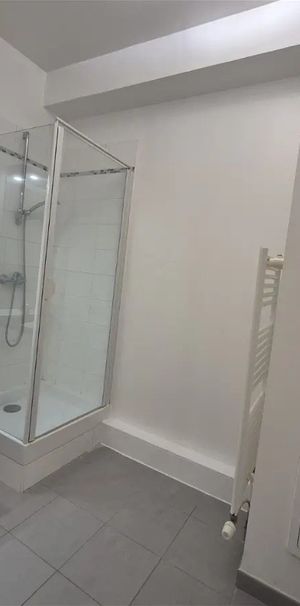 Location Appartement 2 pièces 42m² LILLE 59260 - Photo 1