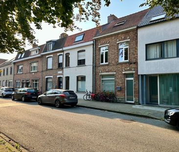 Gezellige gezinswoning in residentiële buurt - Photo 1