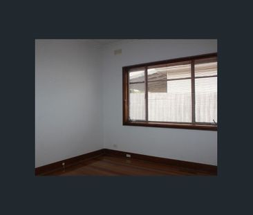 3 Holt Street, Ardeer, Vic 3022 - Photo 4