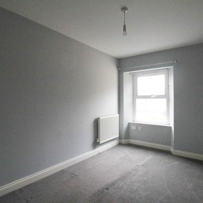 1 bedroom semi-detached house to rent - Photo 1