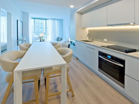 1 Square Phillips | Condos for rent in downtown Montréal - Photo 3