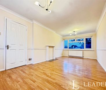 3 bedroom property to rent Spencers Croft, Harlow, CM18 - Photo 1