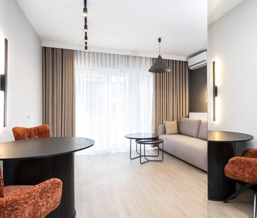 Nowoczesna kawalerka przy parku | BELG - Photo 1