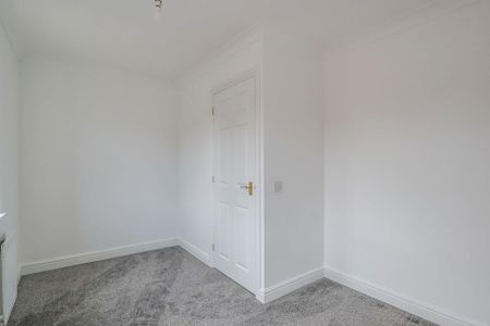 2 bedroom semi-detached house to rent - Photo 2