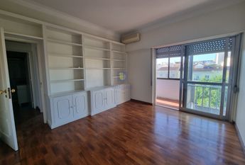 Apartamento T3 em Lisboa