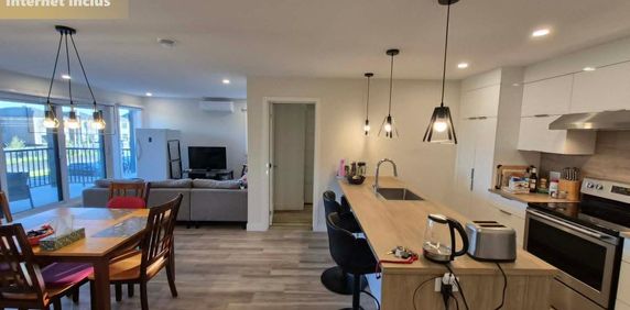 Bail à céder – 4 ½ style condo | 1 566 $/mois | Internet inclus - Photo 2