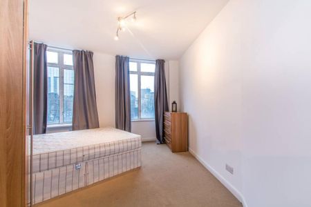 Euston Road, NW1, London - Photo 4