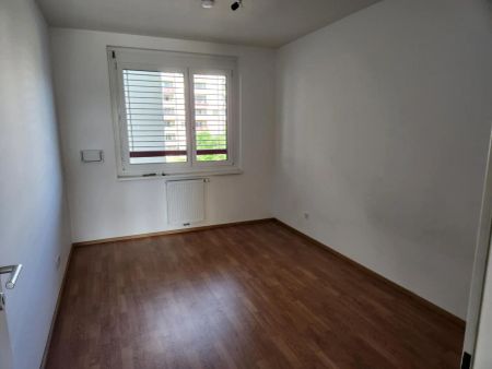 Unbefristete 2-Zimmer-Wohnung mit schönem Balkon! - Photo 3