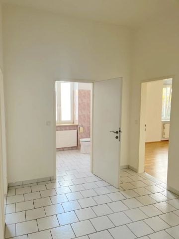 Große und helle 3-Zimmer-Wohnung - Foto 3