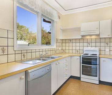 7a Russell Avenue, Wahroonga NSW 2076 - House For Rent | Domain - Photo 4