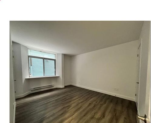 Unit 106: Entire unit - Photo 1