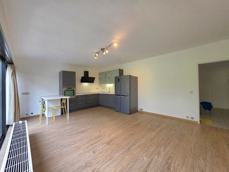 Rez-de-chaussée - à louer - Foto 2