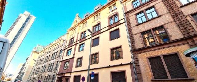 Stilvolle 2-Zimmer-Wohnung 60329 im Zentrum/Taunusanlage FFM - Photo 1