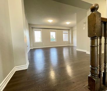 For Lease - 14 Quillberry Close, Brampton, Ontario - Photo 4