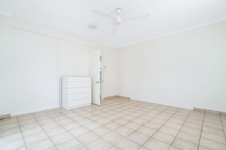 NEAT UNIT WITH POOL IN COMPLEX - Photo 2