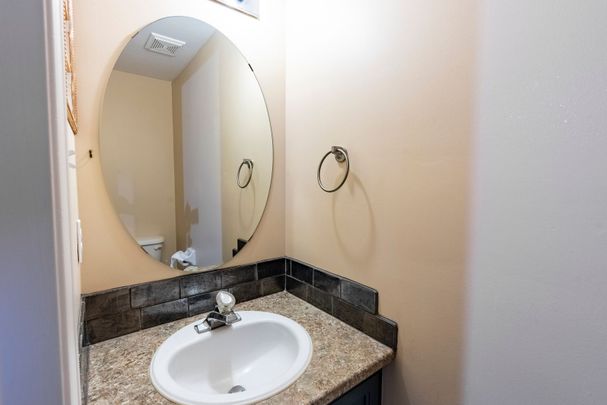 For Lease - 79 Munroe Crescent Unit# LOWER, Guelph, Ontario - Photo 1