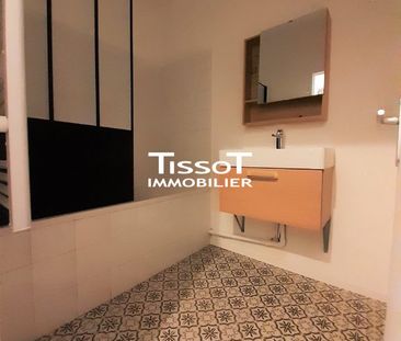 Location Appartement 2 pièces 46m² NIMES 30000 - Photo 4
