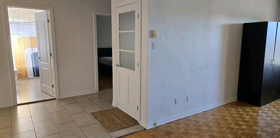 Logement 5 1/2 en location - Photo 2