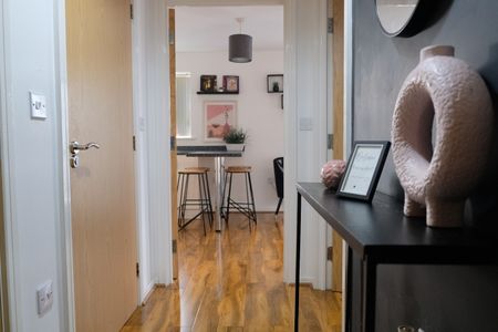 1 Bed Flat, Lord Street, M7 - Photo 3