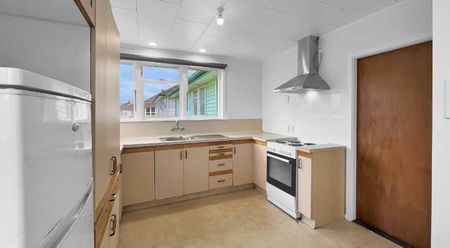 HOKOWHITU - 3 BEDROOMS - Photo 4
