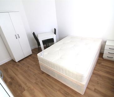 House share to rent - Photo 6