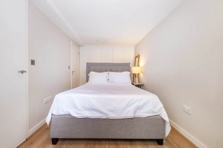 2 bedroom end of terrace house to rent - Photo 3