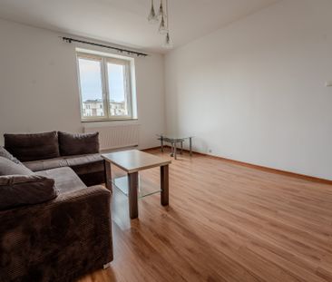 Mieszkanie do wynajęcia 61 m2 – 2 pokoje – 1 piętro, ul. Pułaskiego... - Фото 1