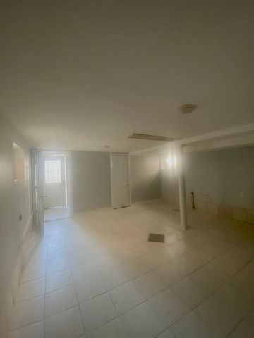 For Lease - 157 Ashdale Avenue Unit# A, Toronto, Ontario - Photo 5