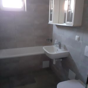 Apartament cu 2 camere, zona Libertatii - Fotografie 3