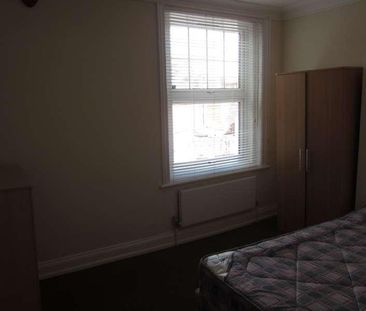 Brunswick Place Southampton, SO15 - Photo 2