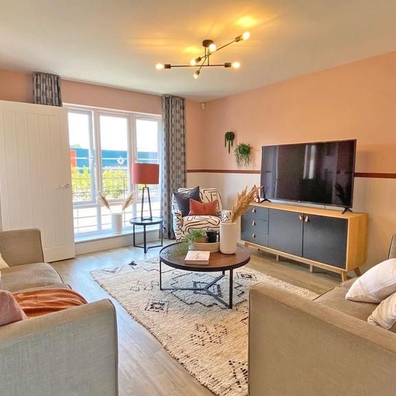 3 bedroom end of terrace house to rent - Photo 1