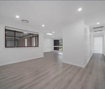 Spacious Family Home in Prime Location - Photo 3