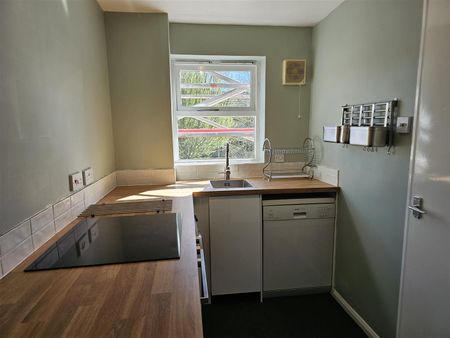 1 bed apartment to rent in Molyneux Drive, London, SW17 - Photo 2