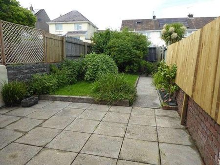 Green Street, Bridgend, Bridgend County, CF31 - Photo 4