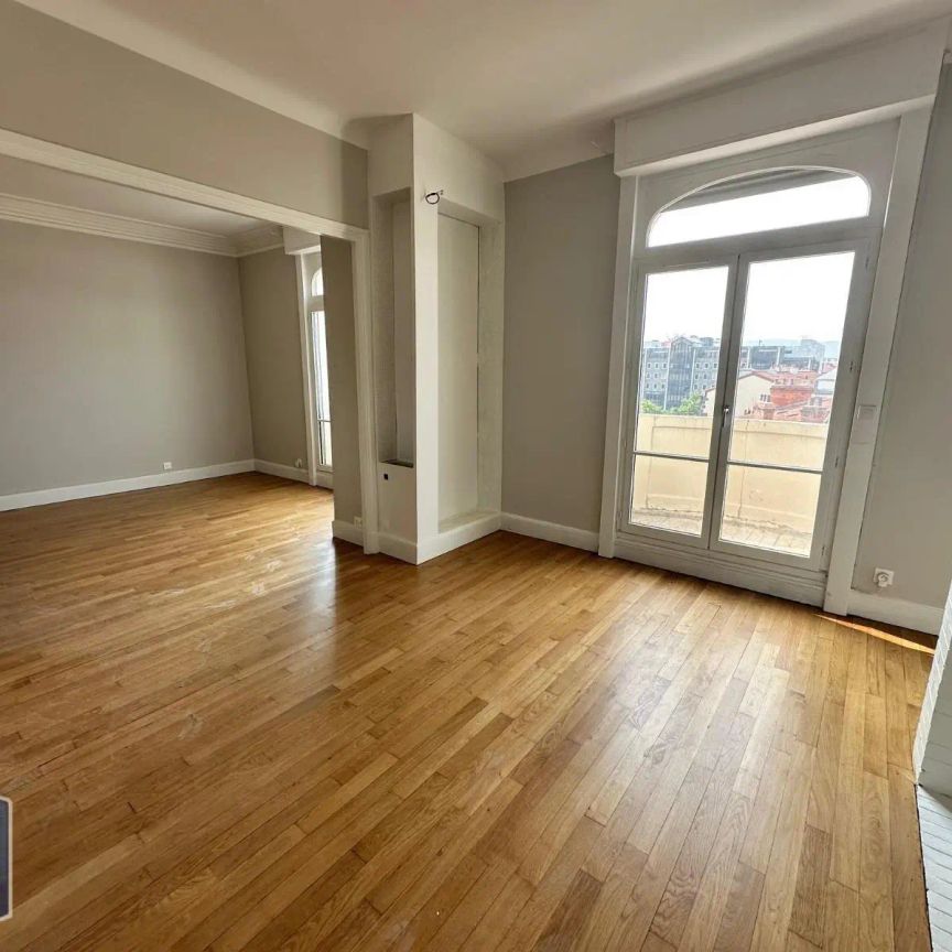 Appartement à louer 3 pièces 96.11m² - Photo 1