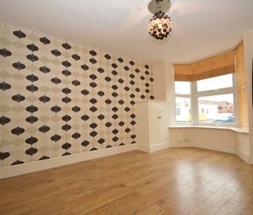 Terraced House to rent on - Photo 2