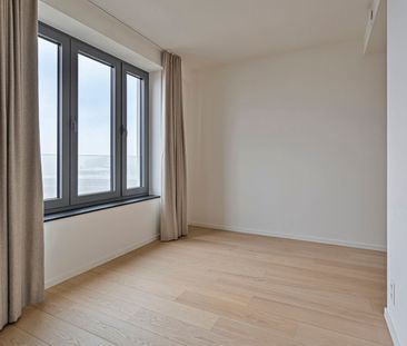 Ruim twee-slaapkamer appartement met panoramisch zicht - Photo 1