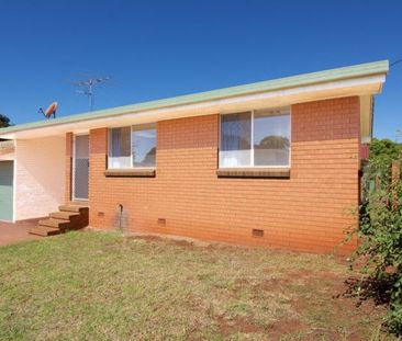 1 / 52 Hoey Street, Kearneys Spring - Photo 5