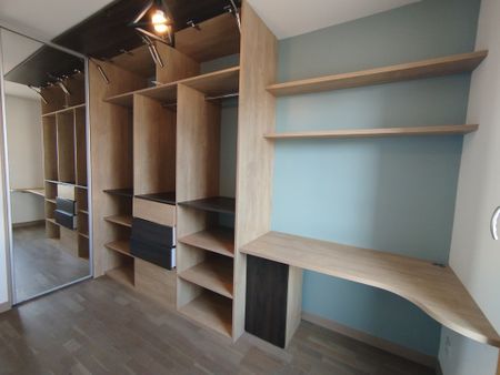 Location Appartement 3 pièces 76m² - Photo 2