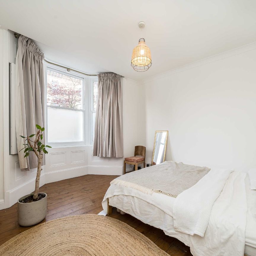 Concanon Road, London, SW2, London - Photo 1