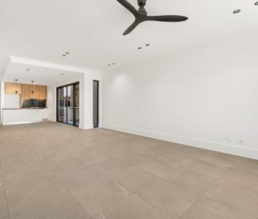 57 Darley Street, Newtown NSW 2042 - House For Rent | Domain - Photo 2